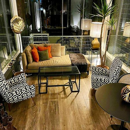 Portrait Luxury Loft Apartment Bari Exterior photo