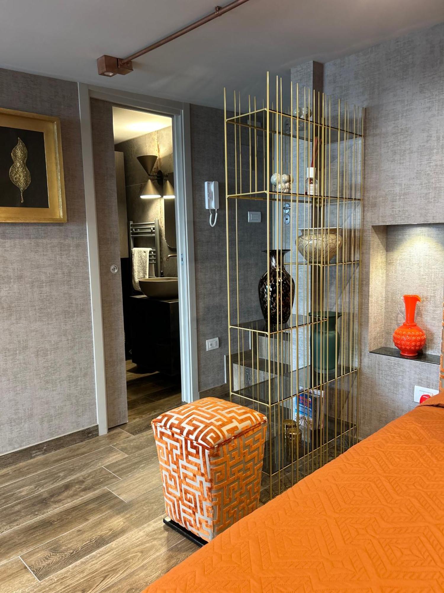Portrait Luxury Loft Apartment Bari Exterior photo